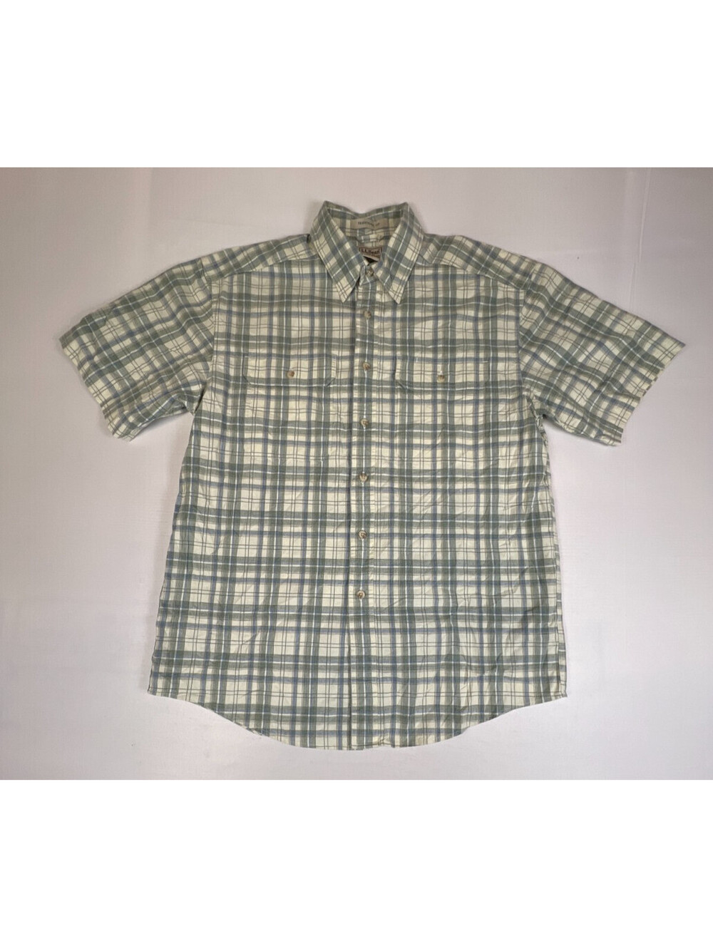 L.L. Bean Men M Green Plaid Short Sleeve Button Down Shirt Traditional Fit